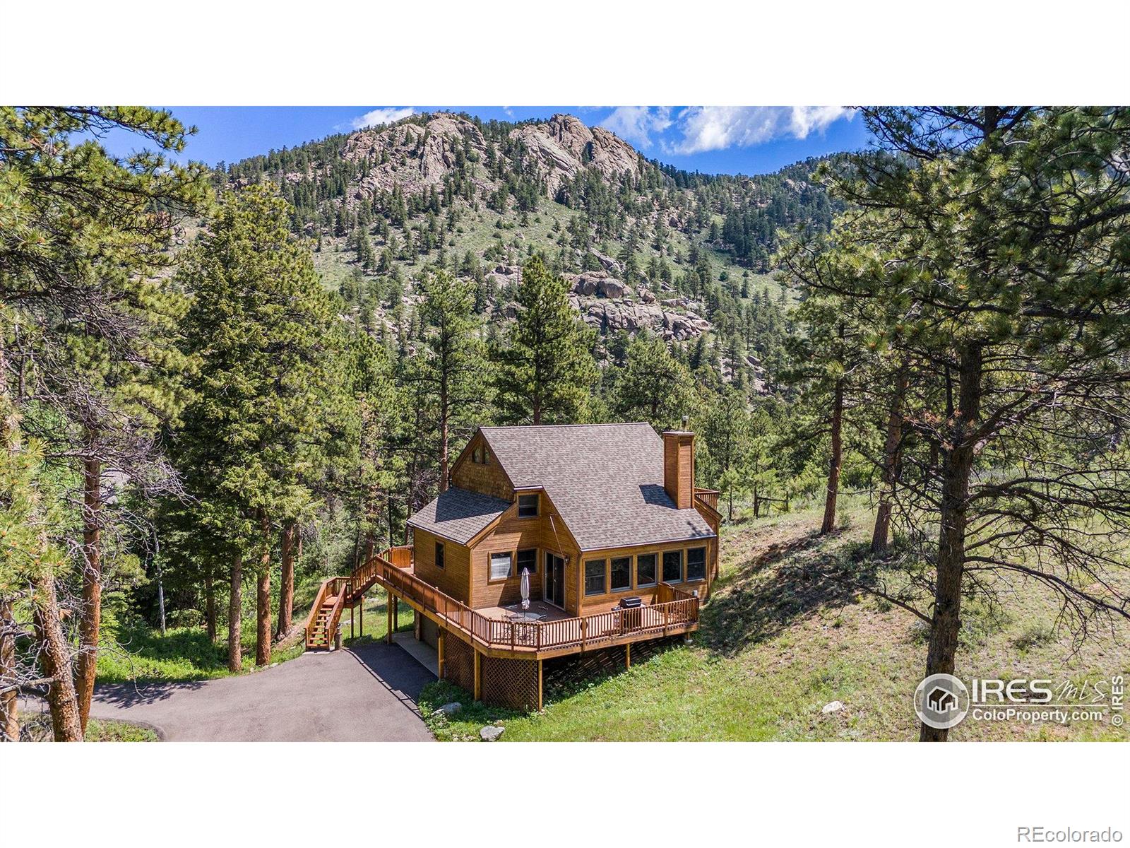 1056 Fall River Court