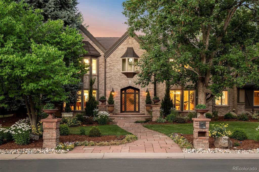 Photo of 5400 S Fulton Court, Englewood, CO 80111 (MLS # 5646097)