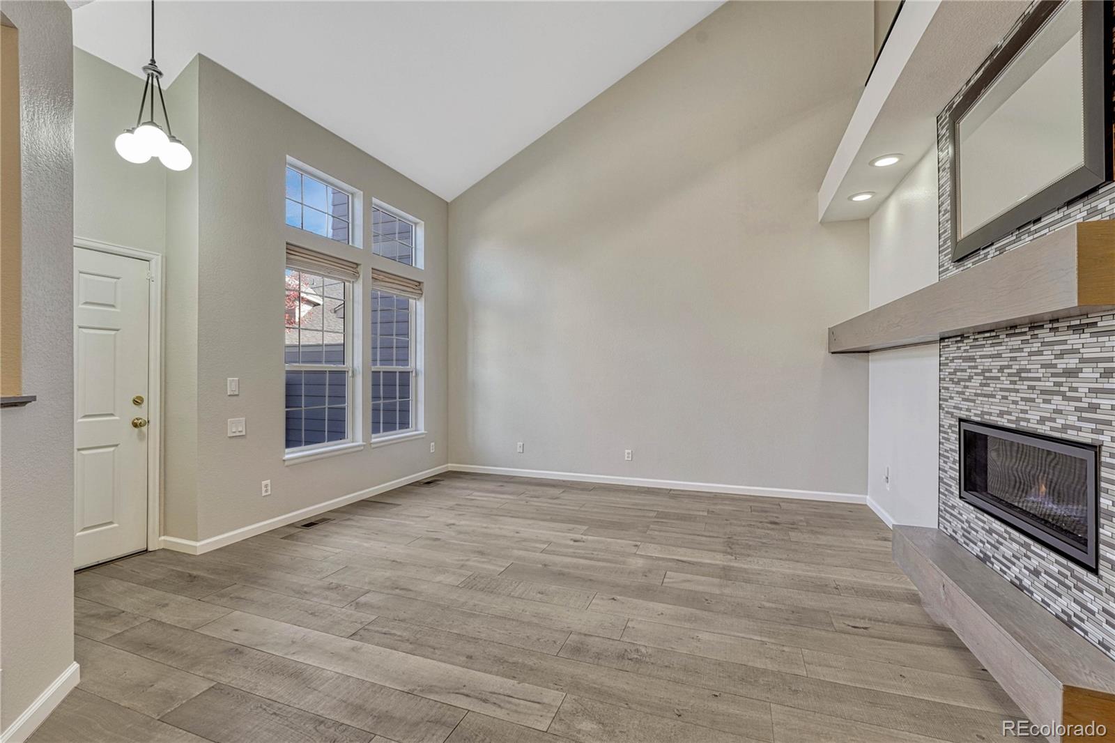 8016 E Fairmount Drive