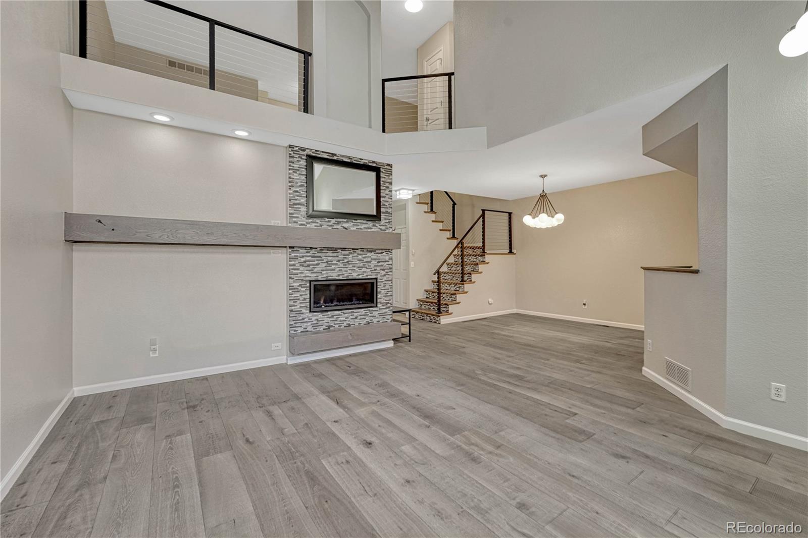 8016 E Fairmount Drive