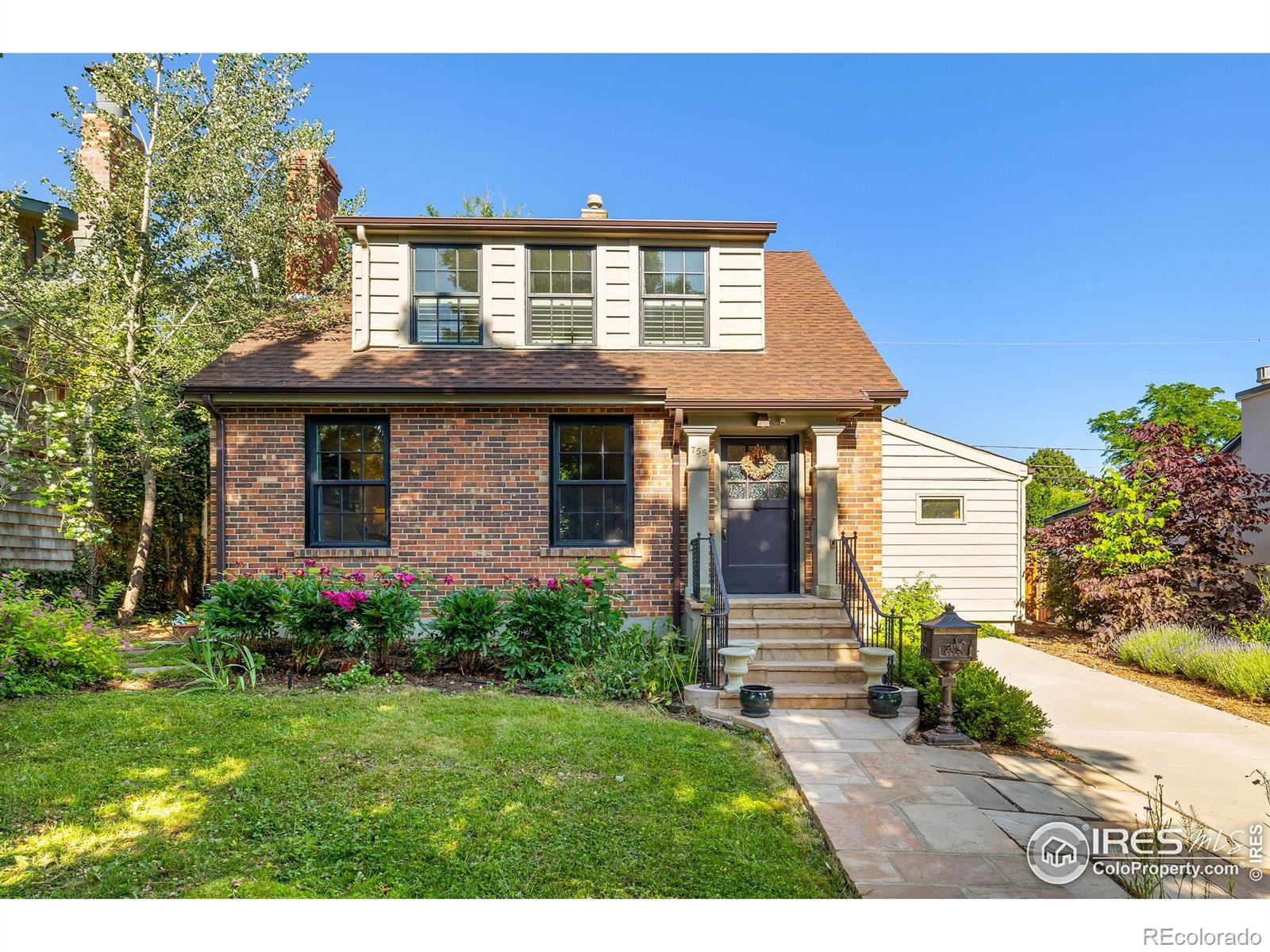 755 Lincoln Place