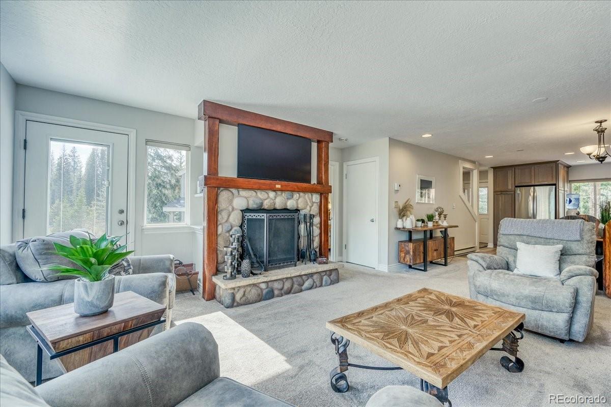 1944 Soda Ridge Road 1231