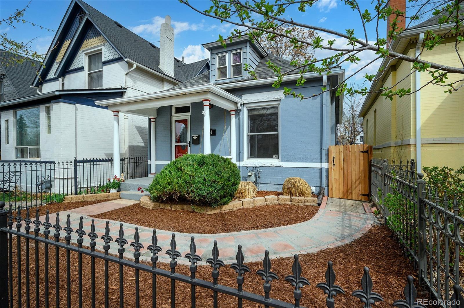 161 W Maple Avenue