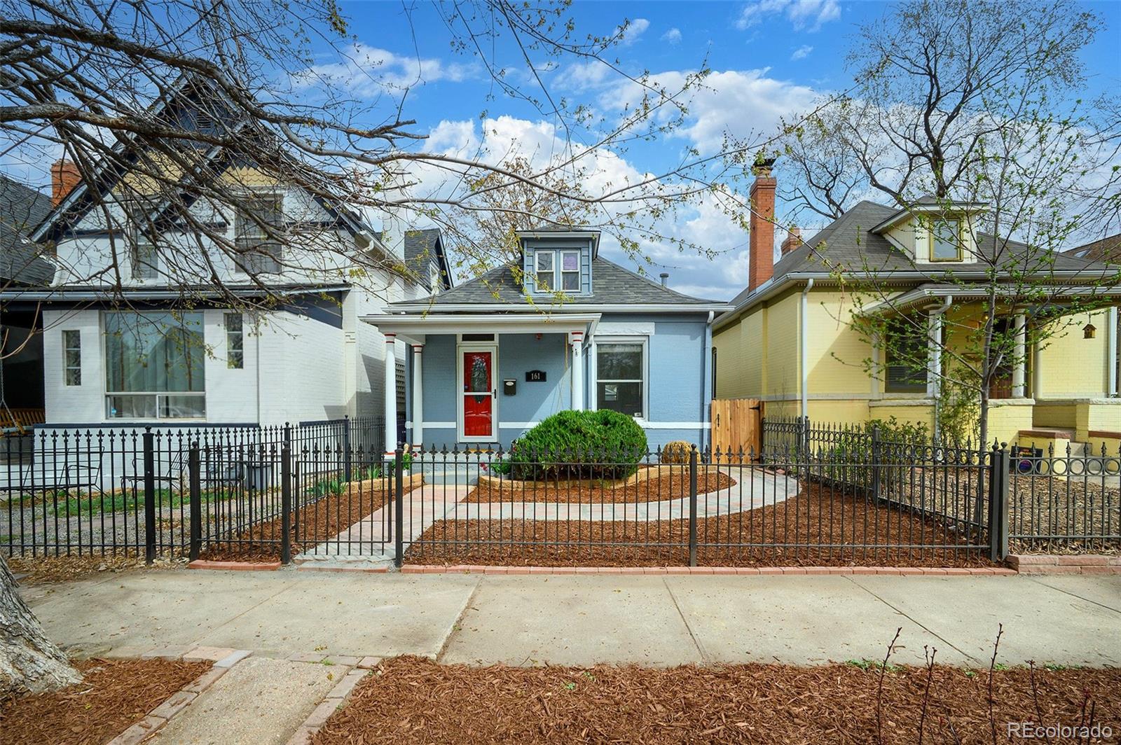 161 W Maple Avenue