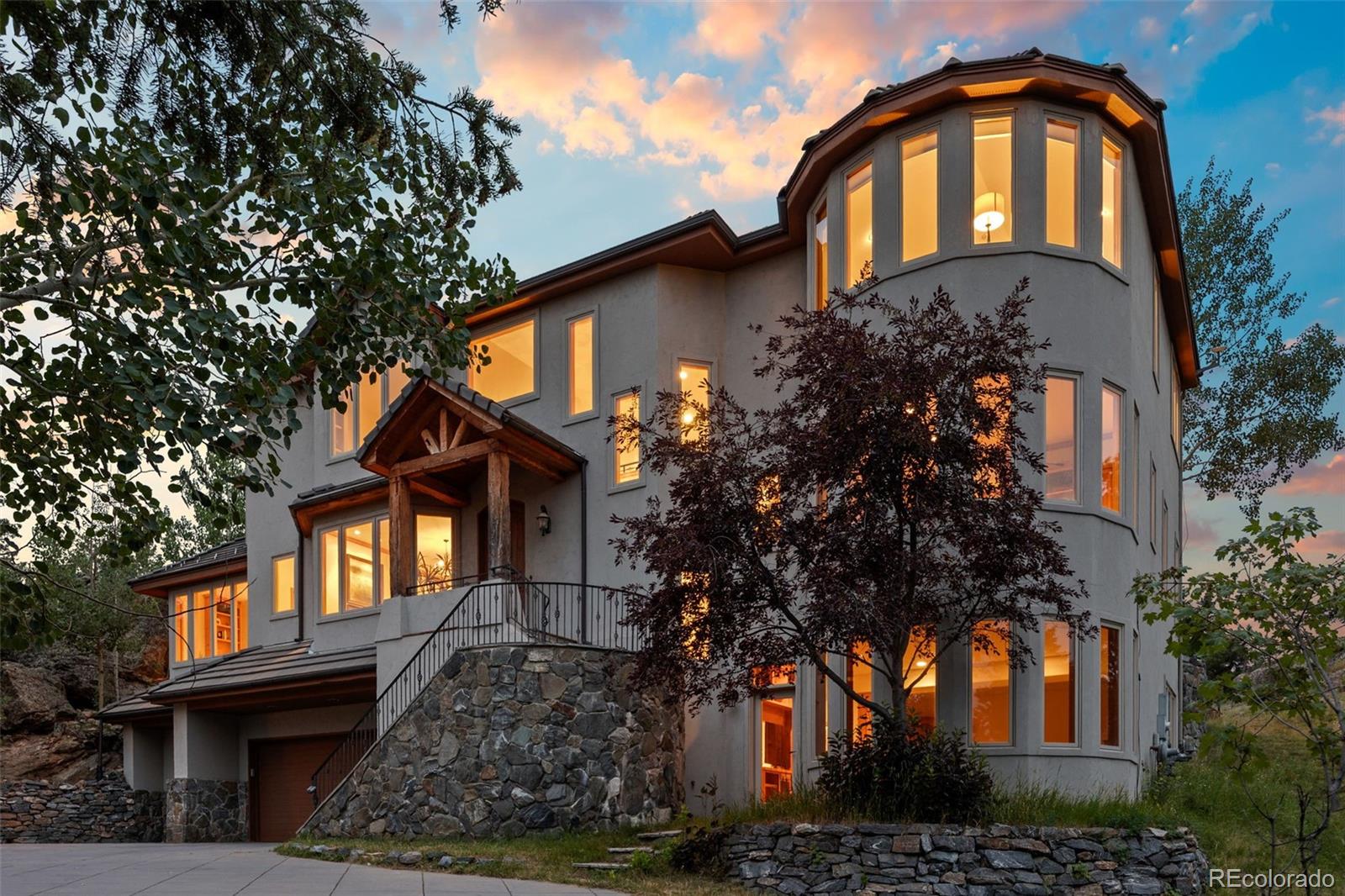 6827 Timbers Drive