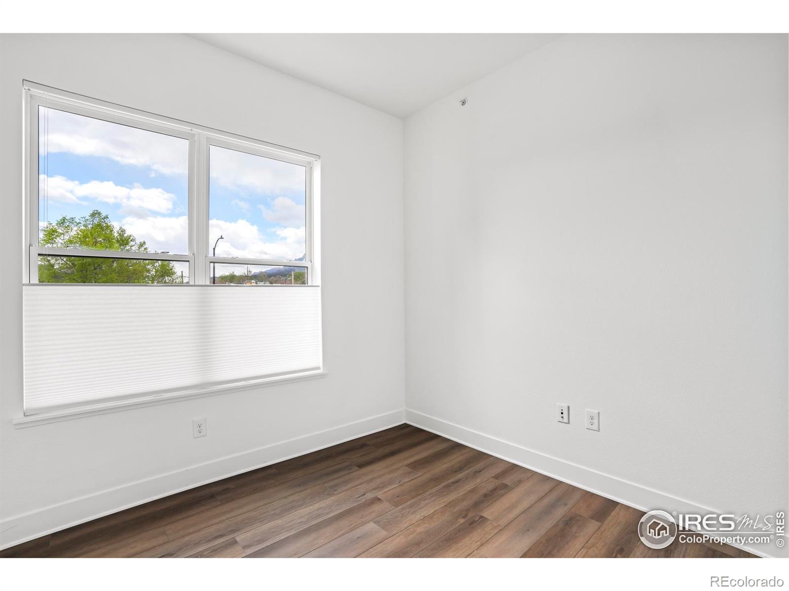 1707 Walnut Street 205