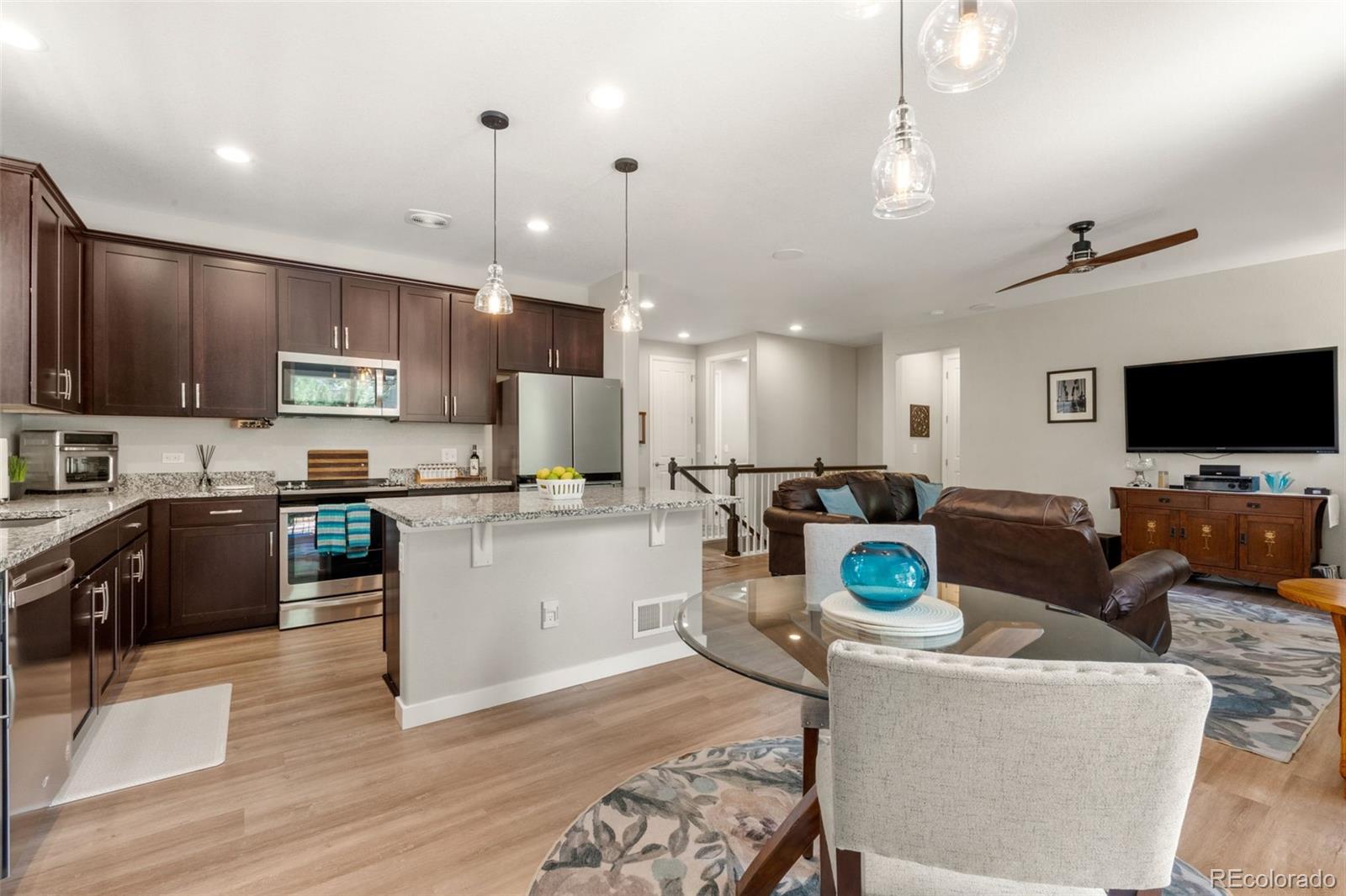 7765 Oasis Drive