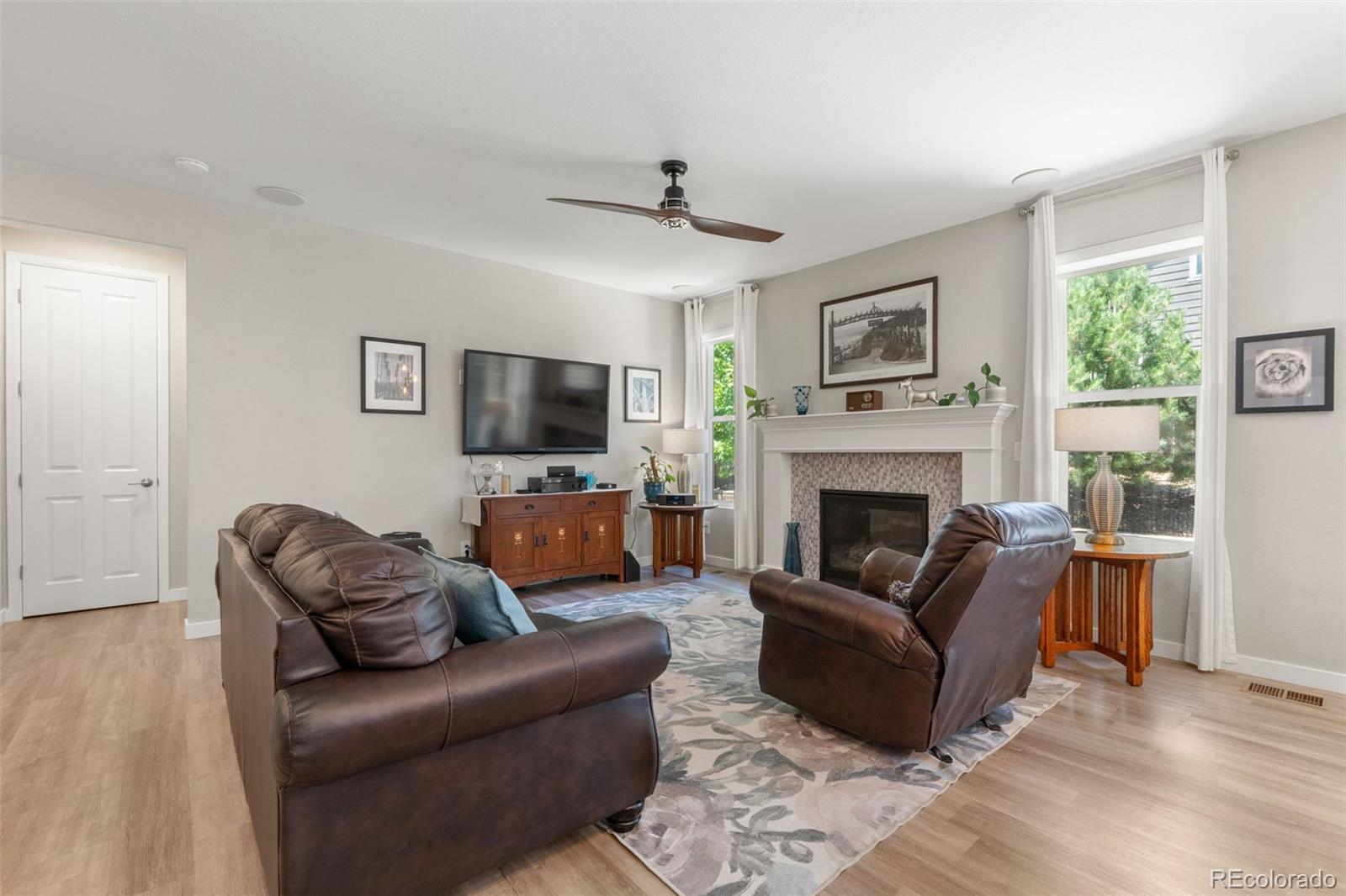7765 Oasis Drive