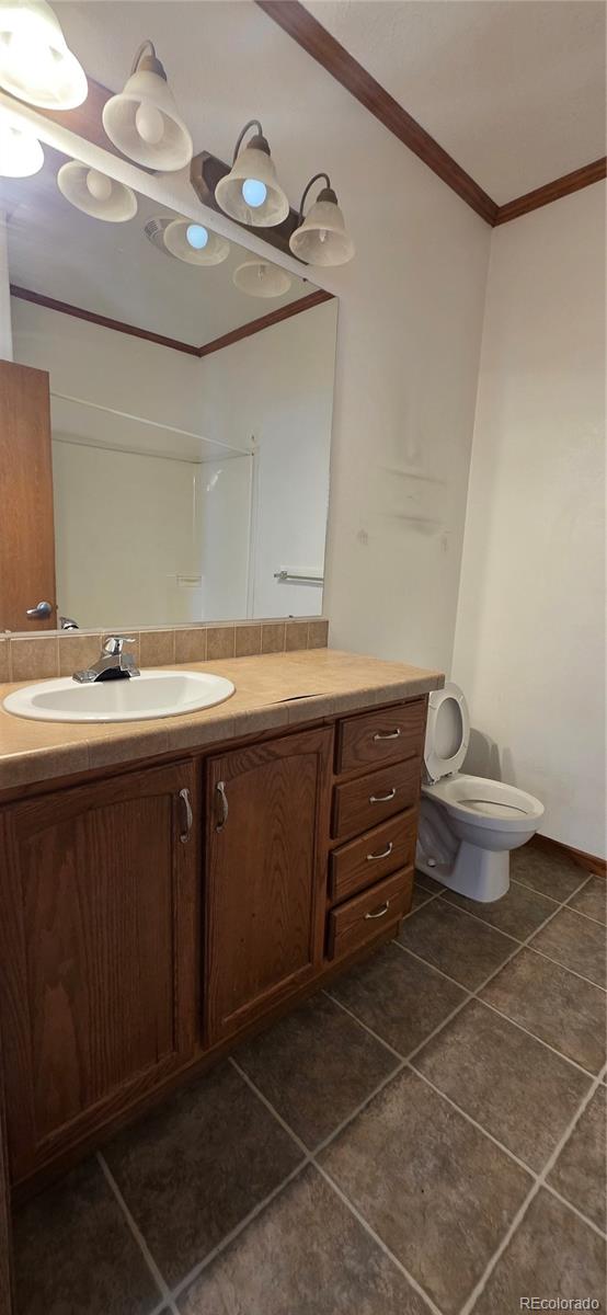 146 N 10th Avenue