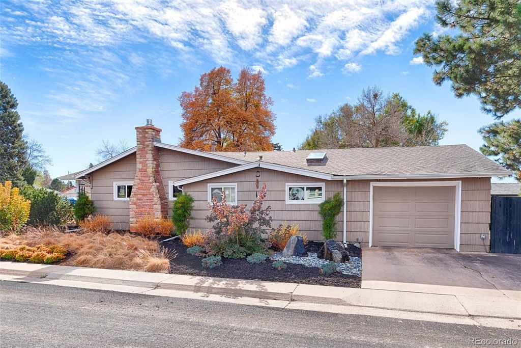 Photo of 4401 S Delaware Street, Englewood, CO 80110 (MLS # 4965241)