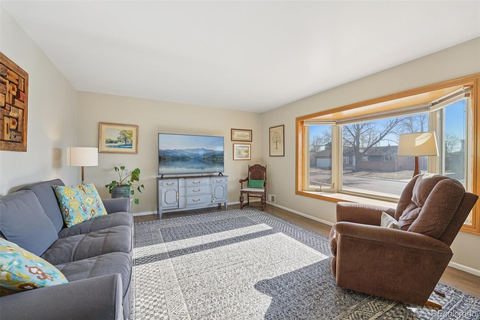 3901 W Greenwood Place