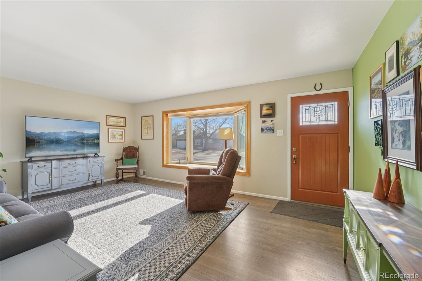 3901 W Greenwood Place