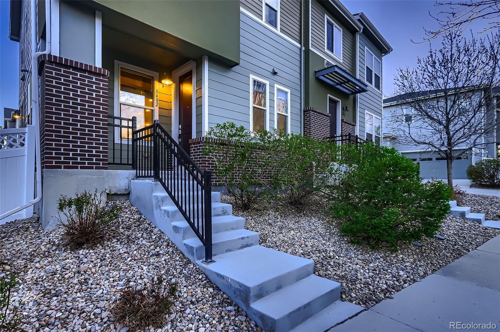 8482 Parkland Street