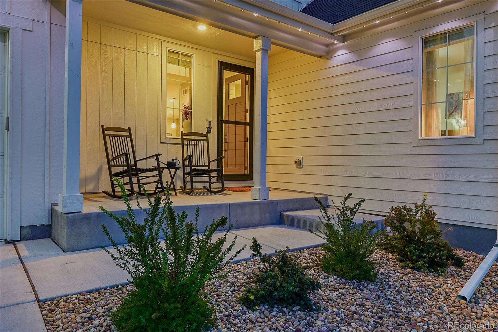 14317 Shasta Daisy Pt