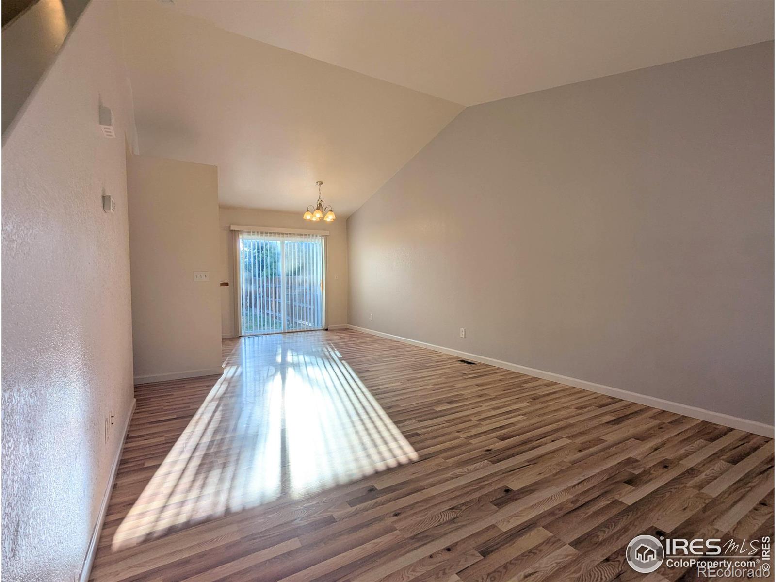 3705 Dove Lane