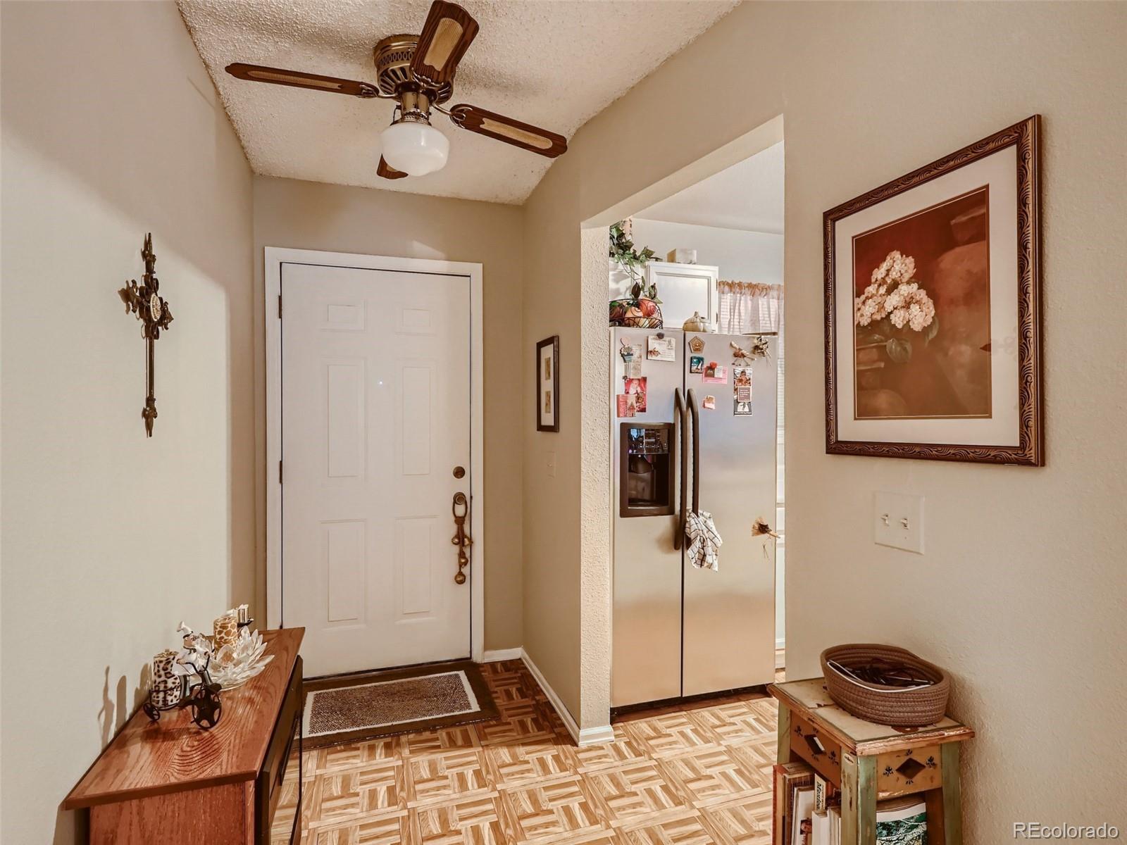 5784 W 61st Place