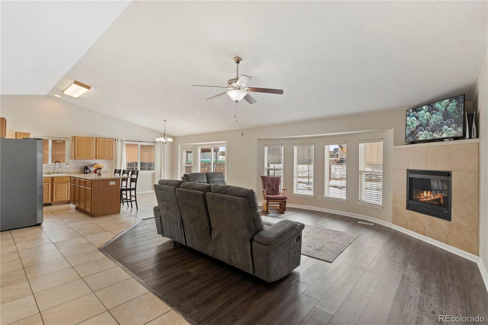 4216 Wills Boulevard, Pueblo, CO, 81008 2 4216 Wills Boulevard