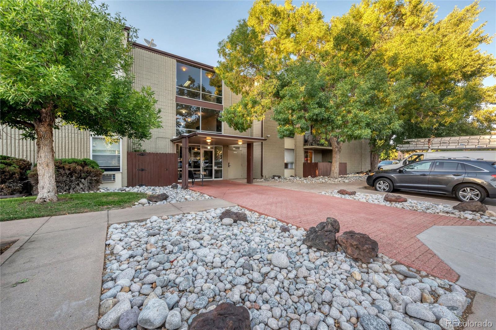 2281 S Vaughn Way 111A