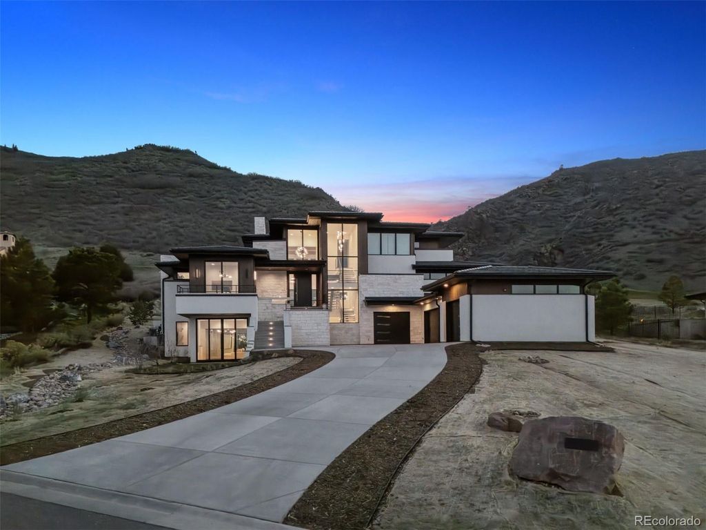 Photo of 7705 Dante Drive, Littleton, CO 80125 (MLS # 4361865)