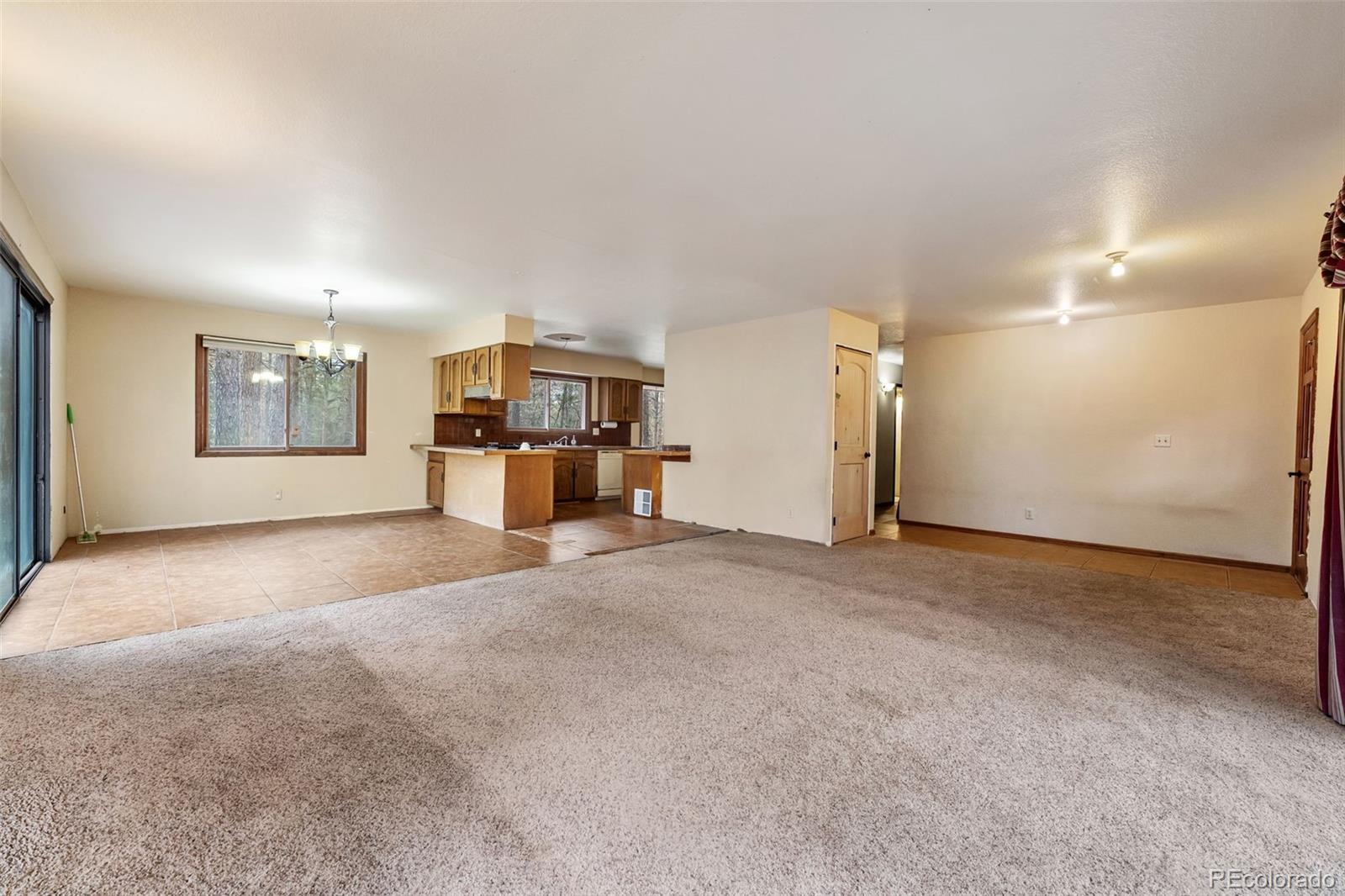 12150 Greentree Lane