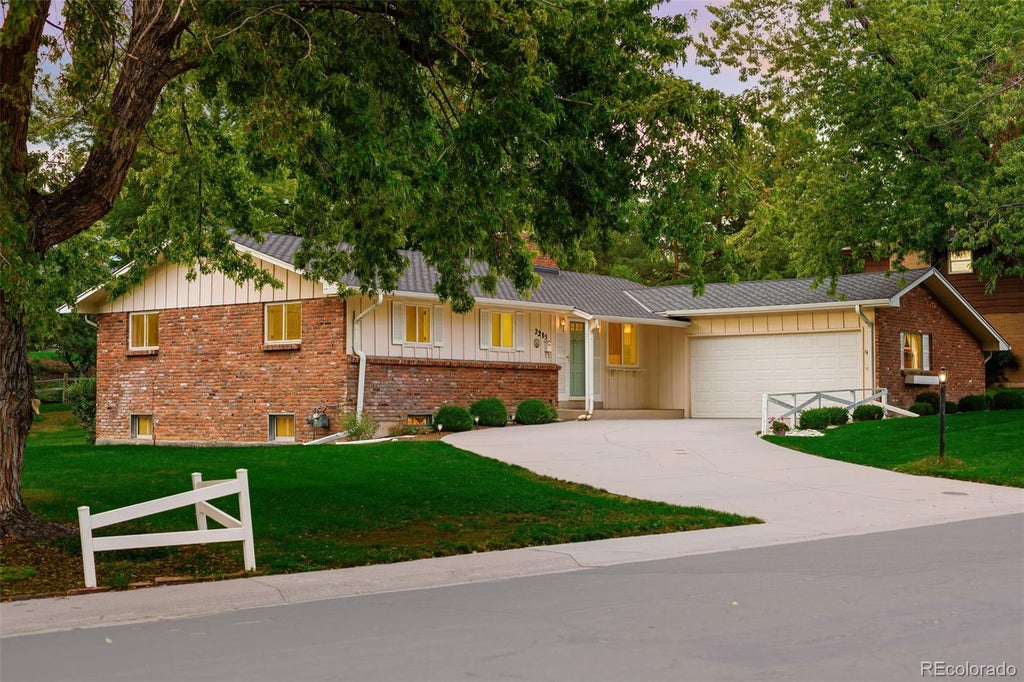 Photo of 2285 W Davies Avenue, Littleton, CO 80120 (MLS # 7306662)