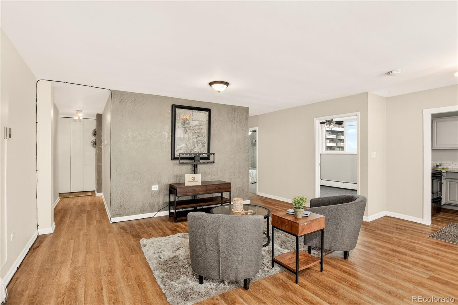 1111 N Ash Street 110