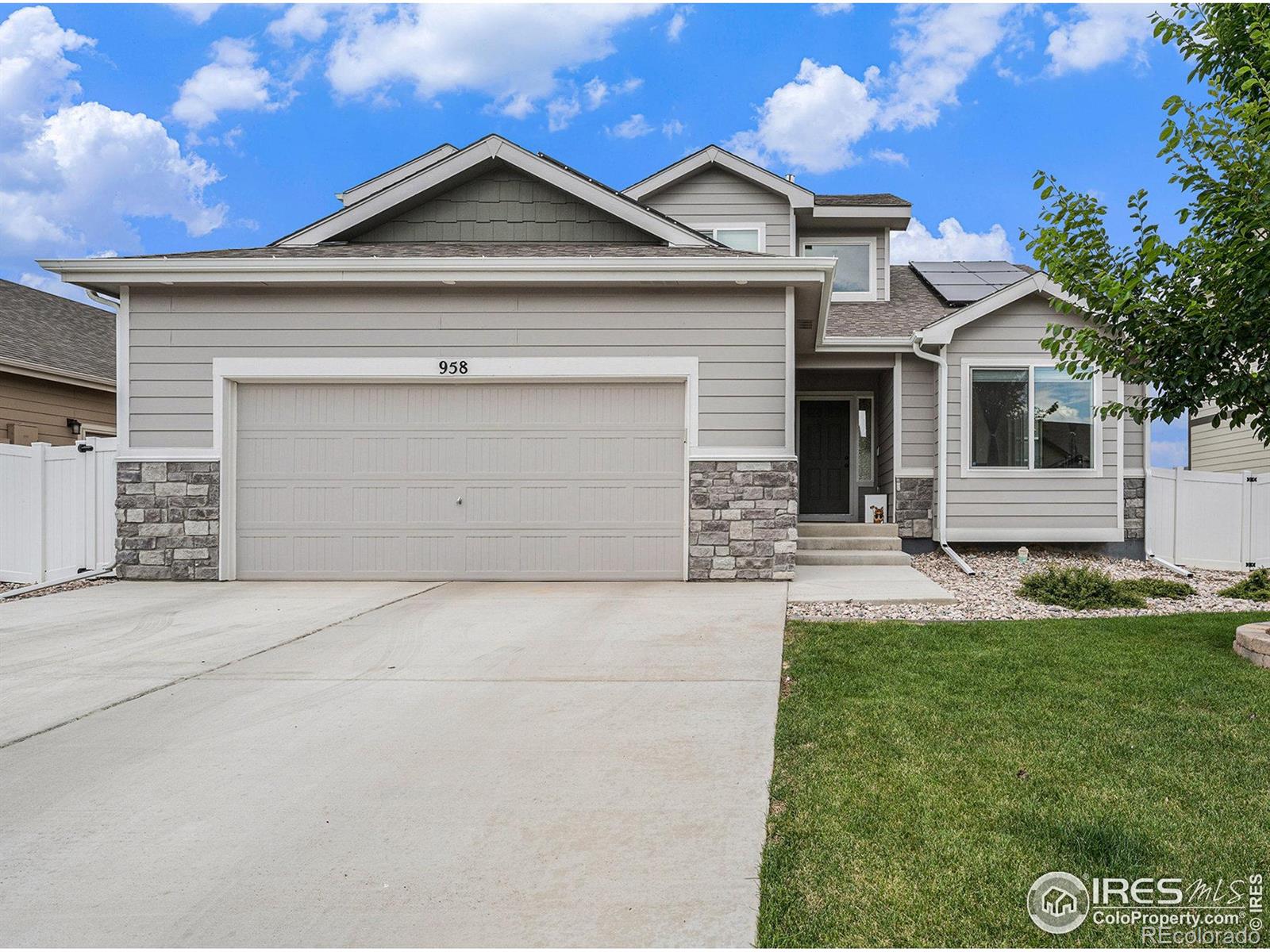958 Greenbrook Drive