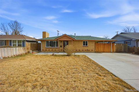 Photo of 4752 Dover Street, Wheat Ridge, CO 80033 (MLS # 7658327)