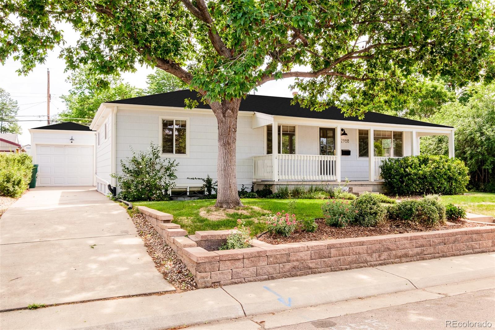 2980 S Holly Place