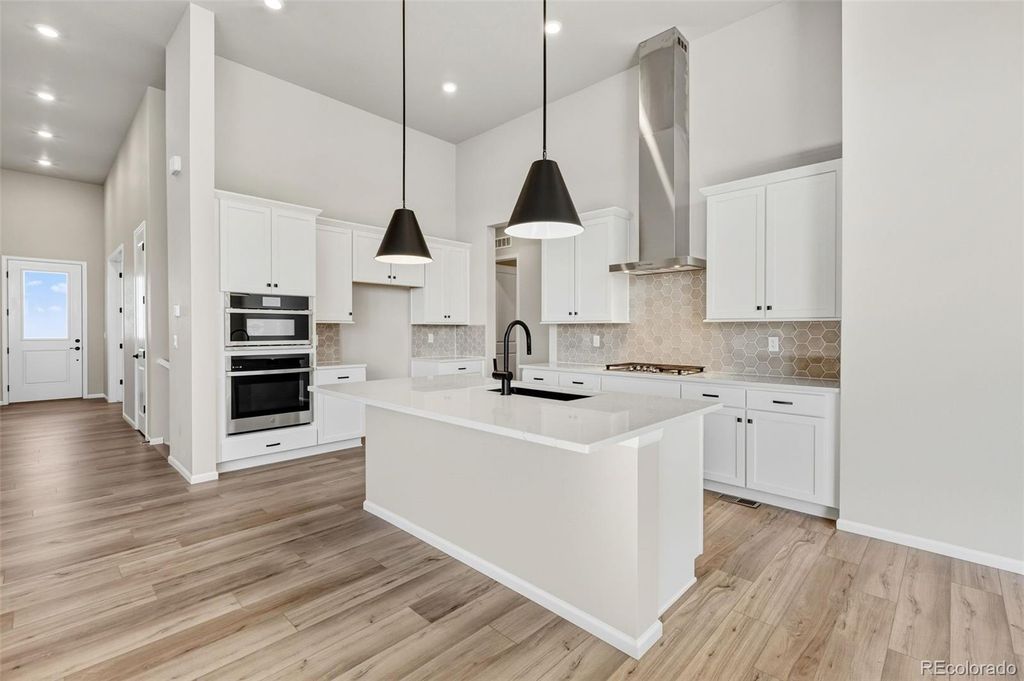 Photo of 15276 Pontiac Street, Thornton, CO 80602 (MLS # 8198199)