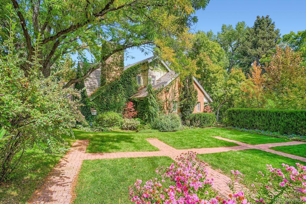 Photo of 2155 E Alameda Avenue, Denver, CO 80209 (MLS # 6395158)