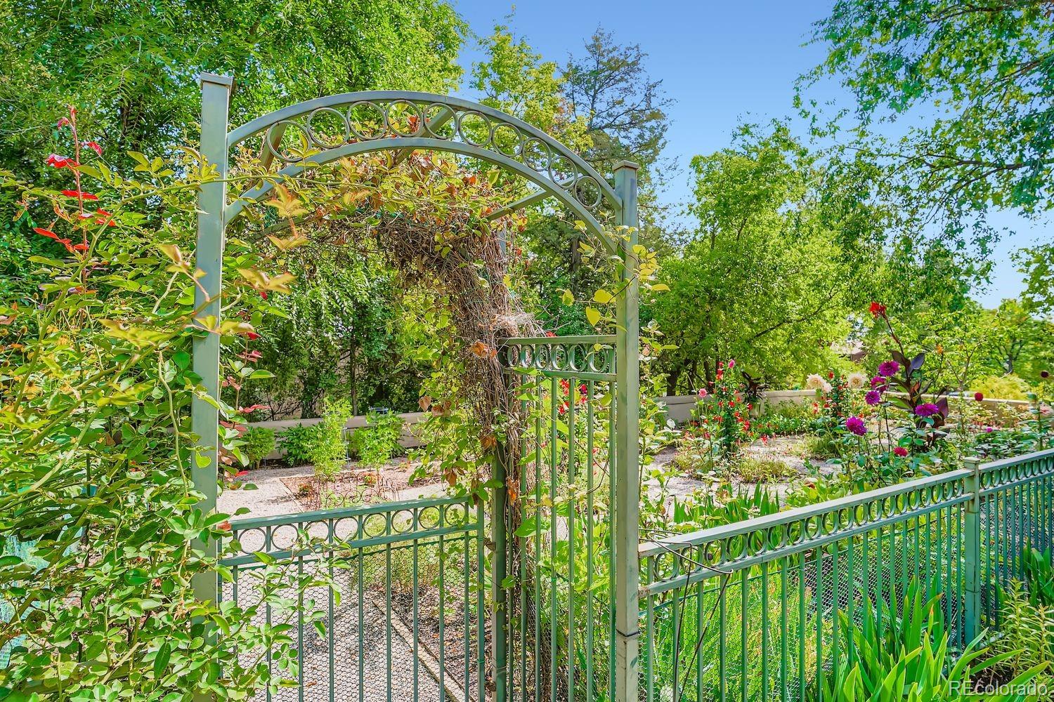 2155 E Alameda Avenue
