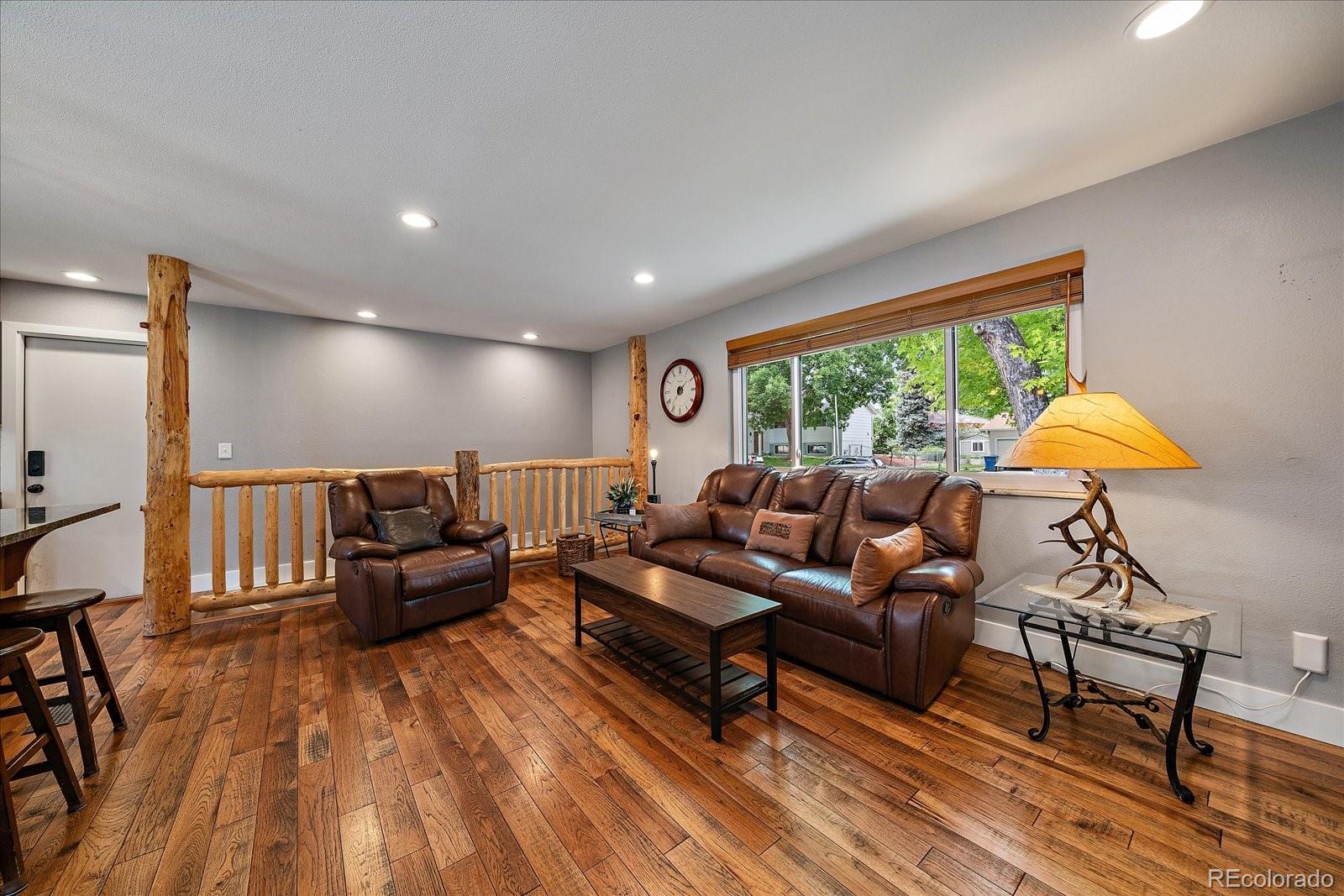 1074 E Fremont Circle, Centennial, CO, 80122 4 1074 E Fremont Circle