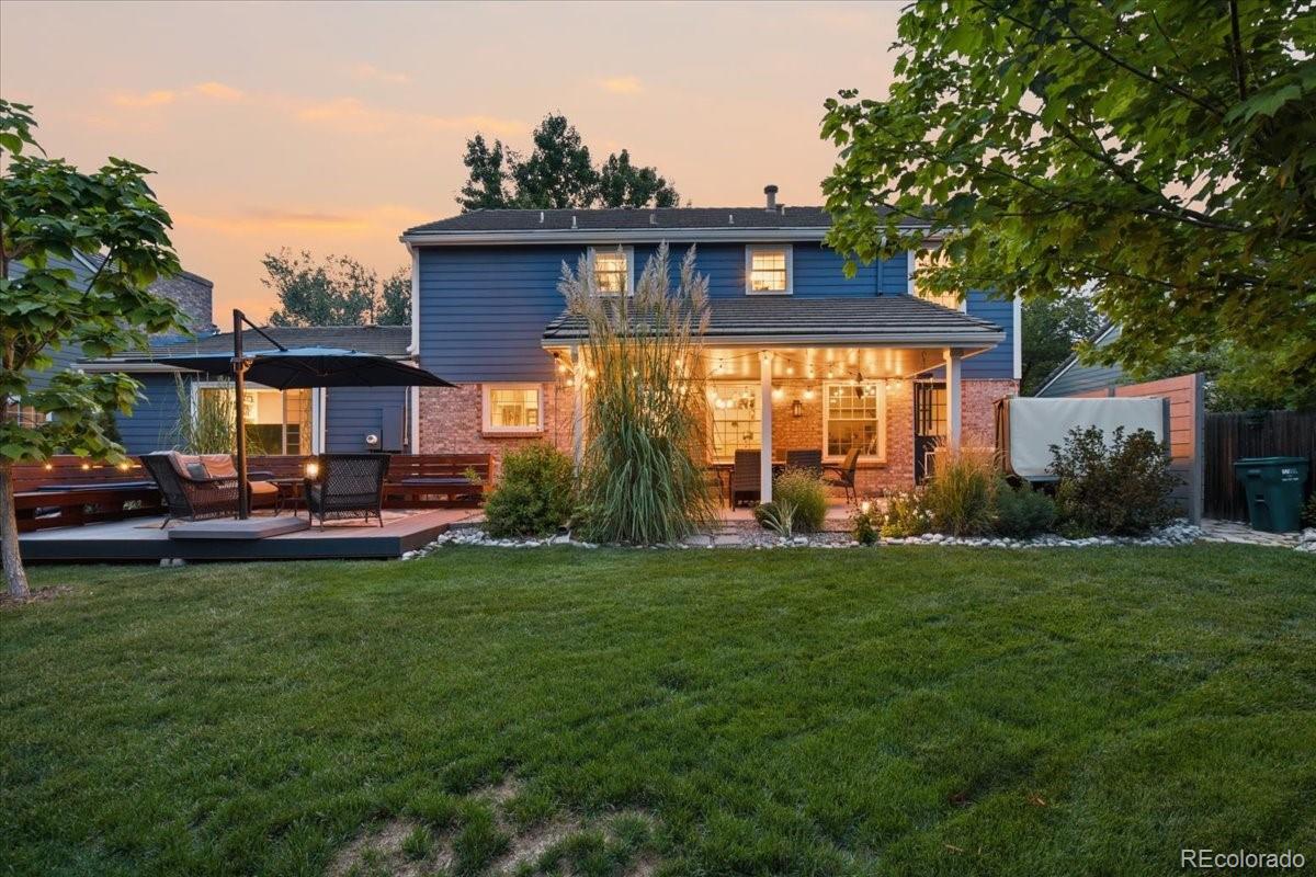 8806 W Prentice Avenue