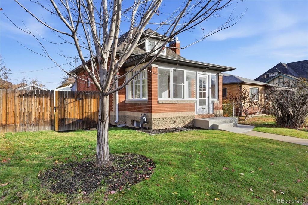 Photo of 3051 W 37th Avenue, Denver, CO 80211 (MLS # 9586939)