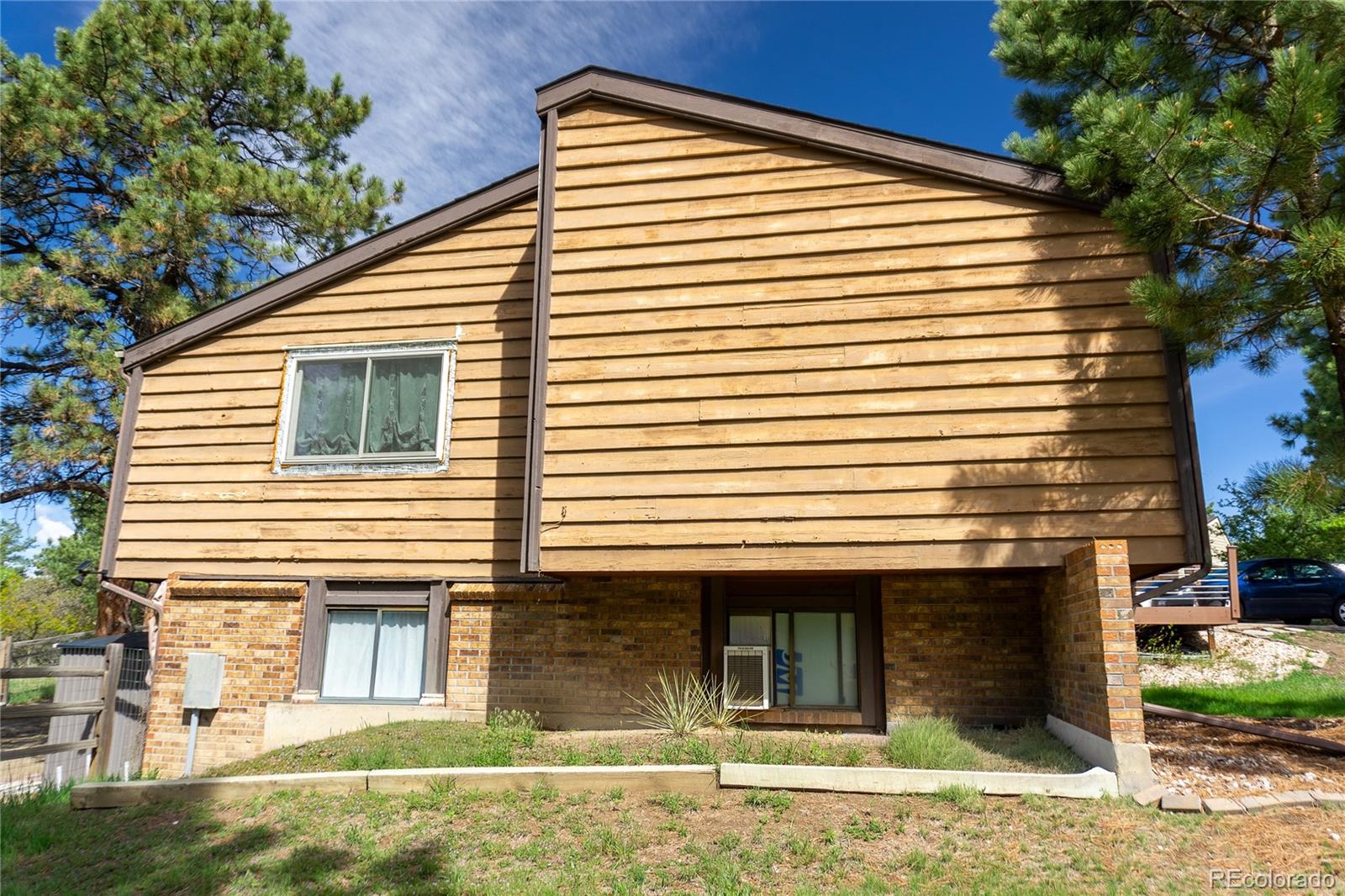 6174 Hollowview Court