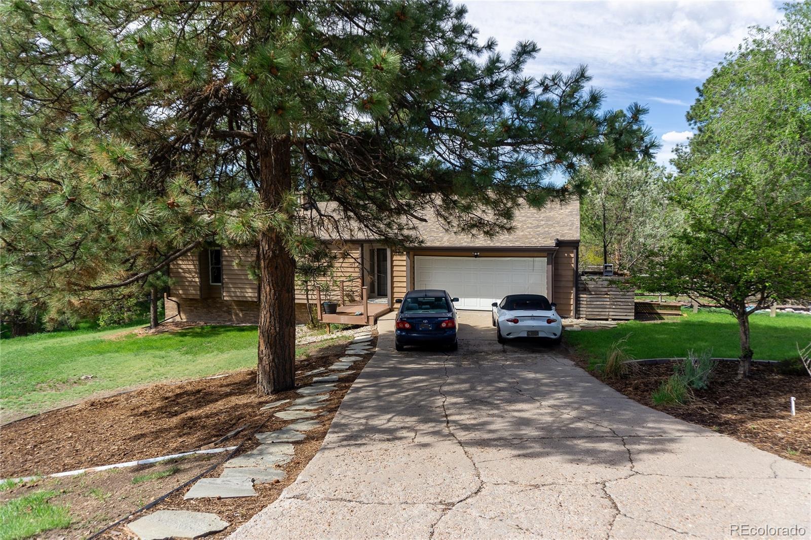 6174 Hollowview Court