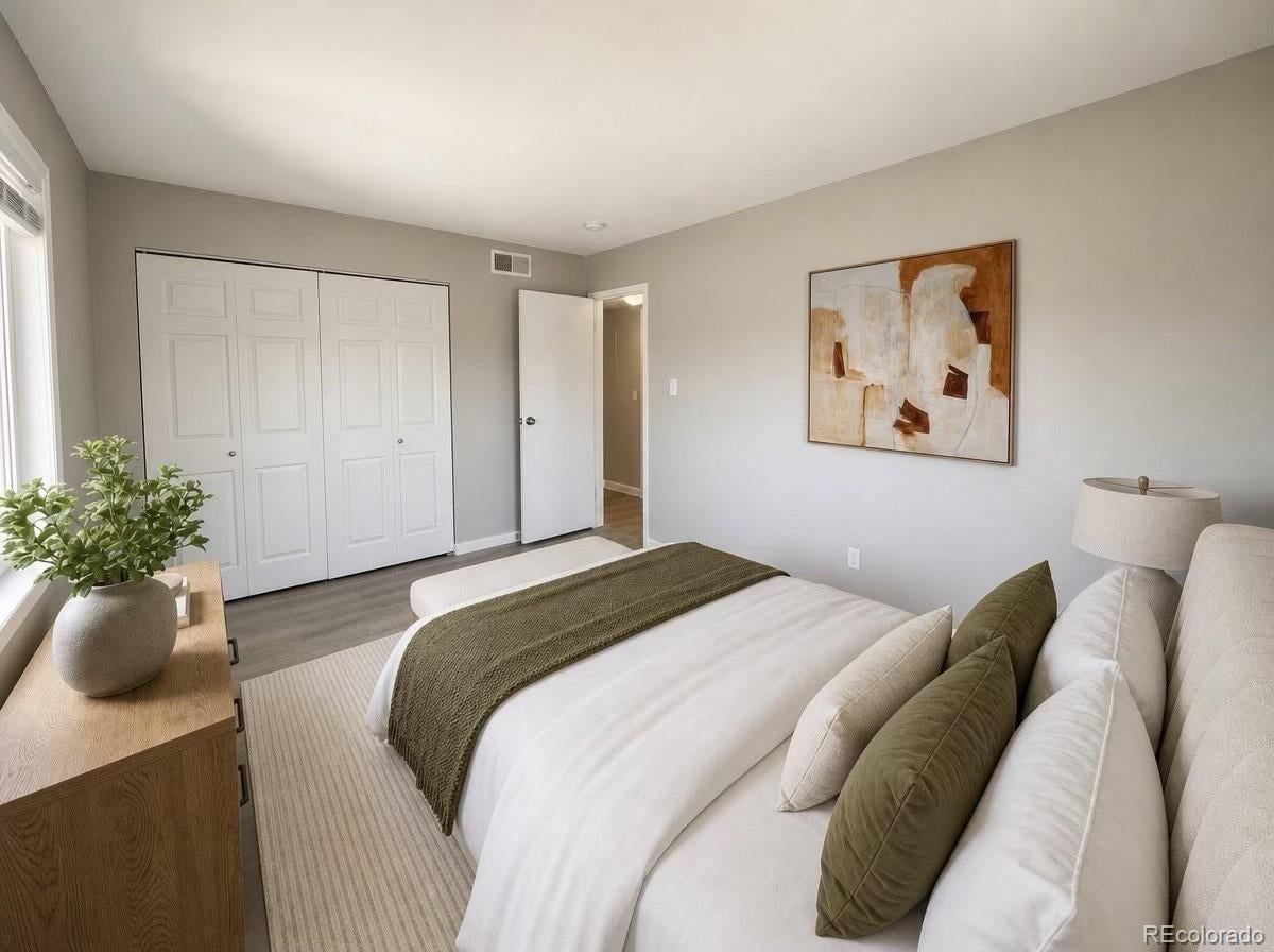 10211 Ura Lane 6-302