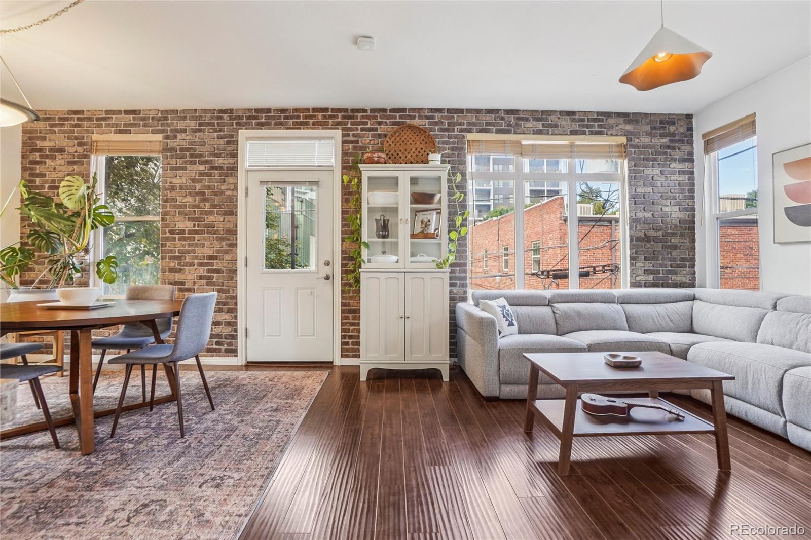 1655 N Humboldt Street 206