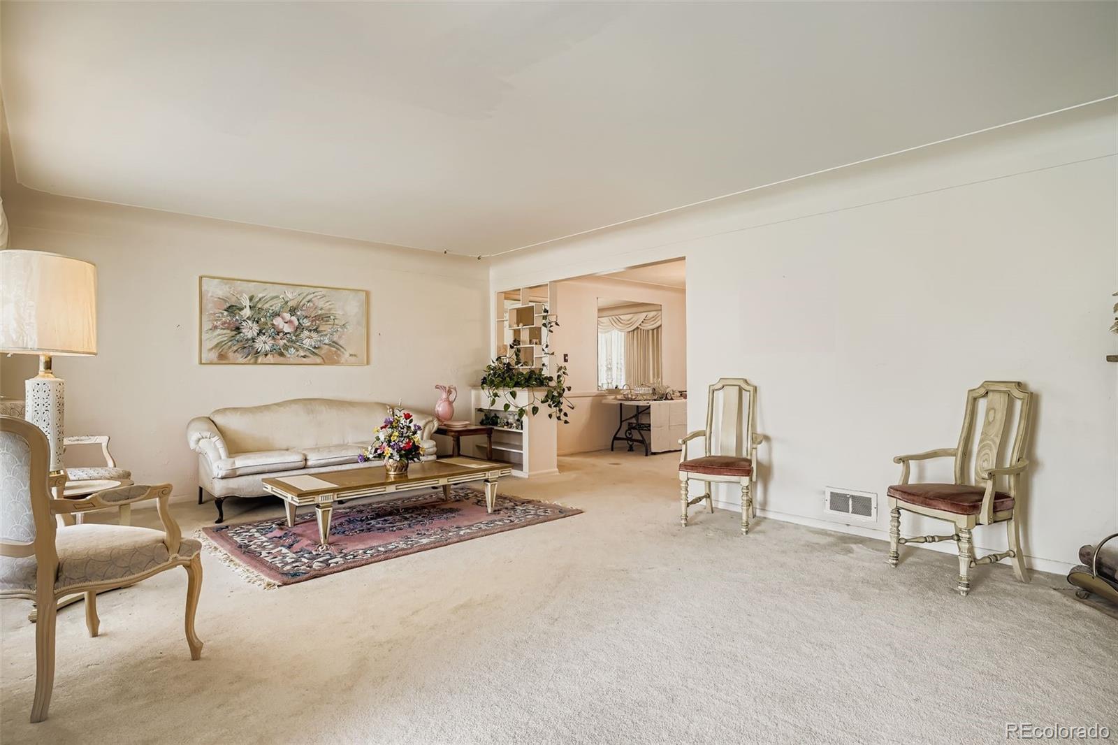 3045 N Monaco Parkway