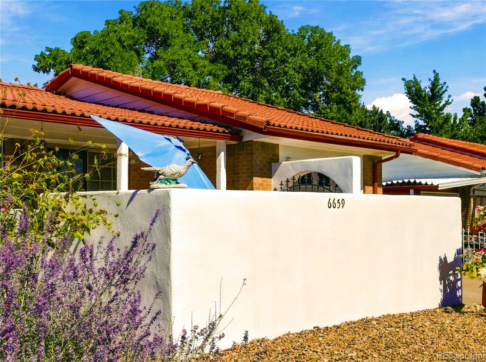 6659 W Louisiana Place