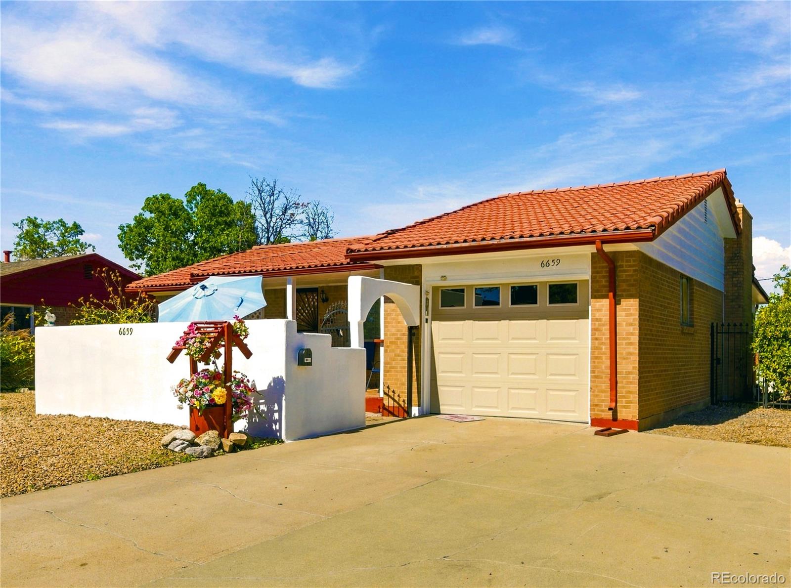 6659 W Louisiana Place