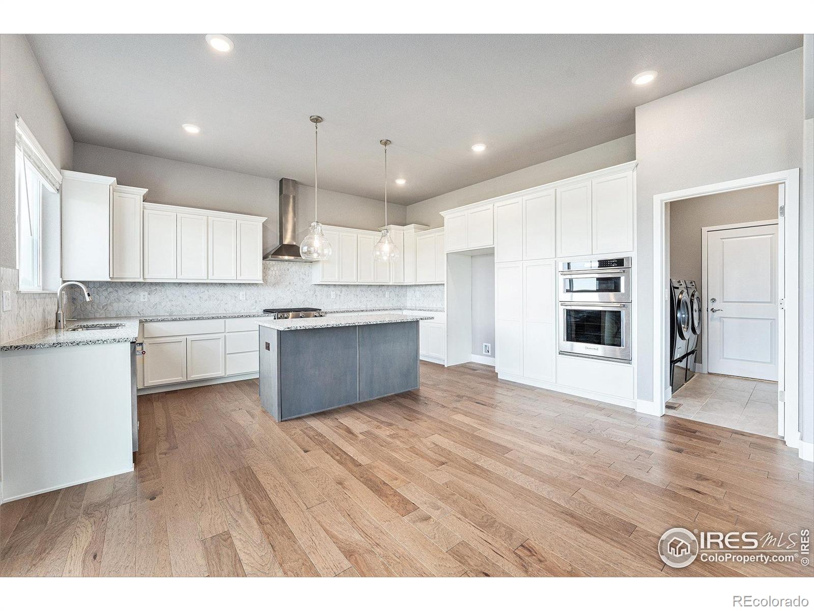7293 Xenophon Court