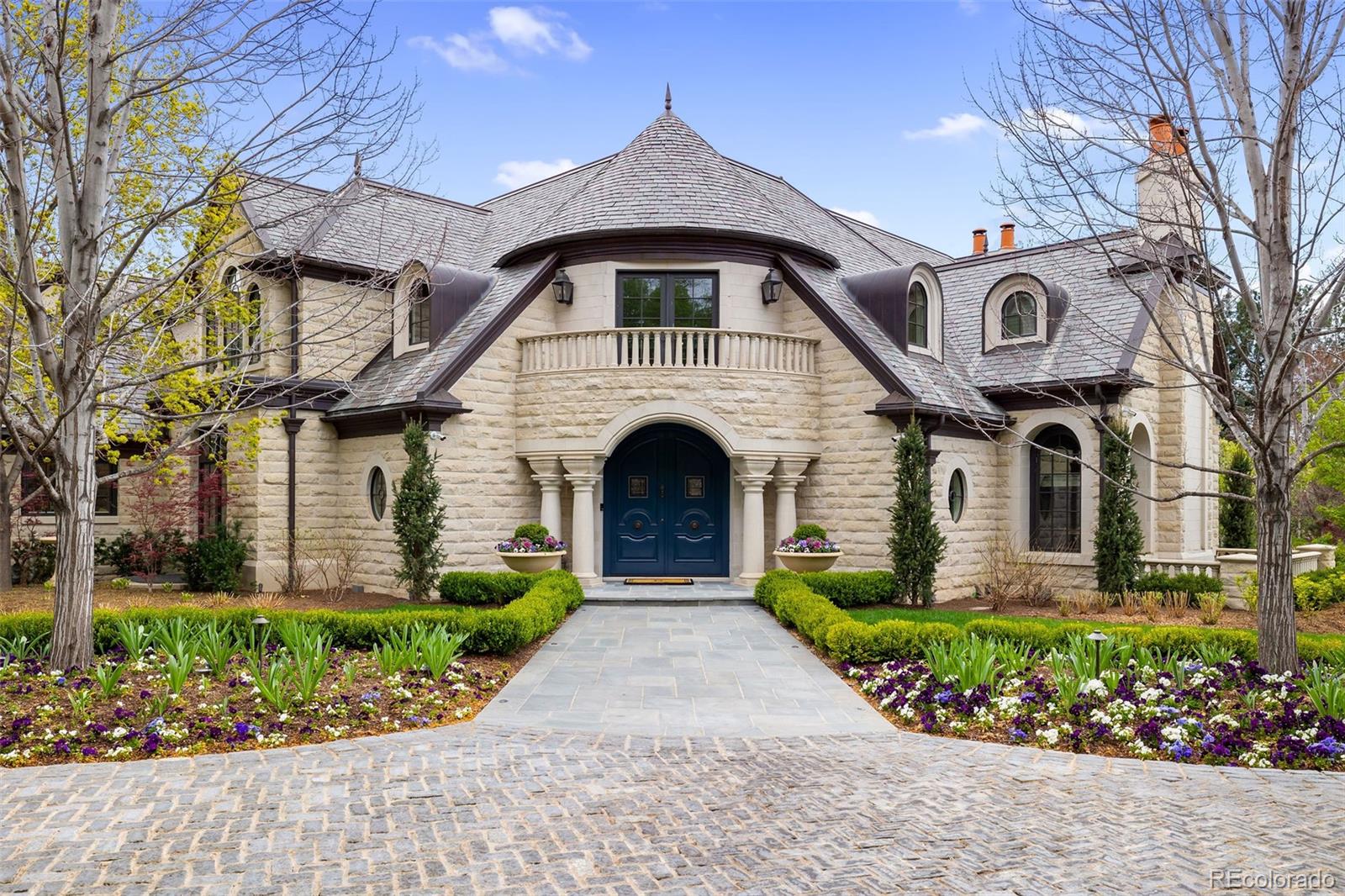 18 Cherry Hills Park Drive