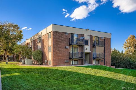 Photo of 5995 W Hampden Avenue #10B, Denver, CO 80227 (MLS # 3620213)