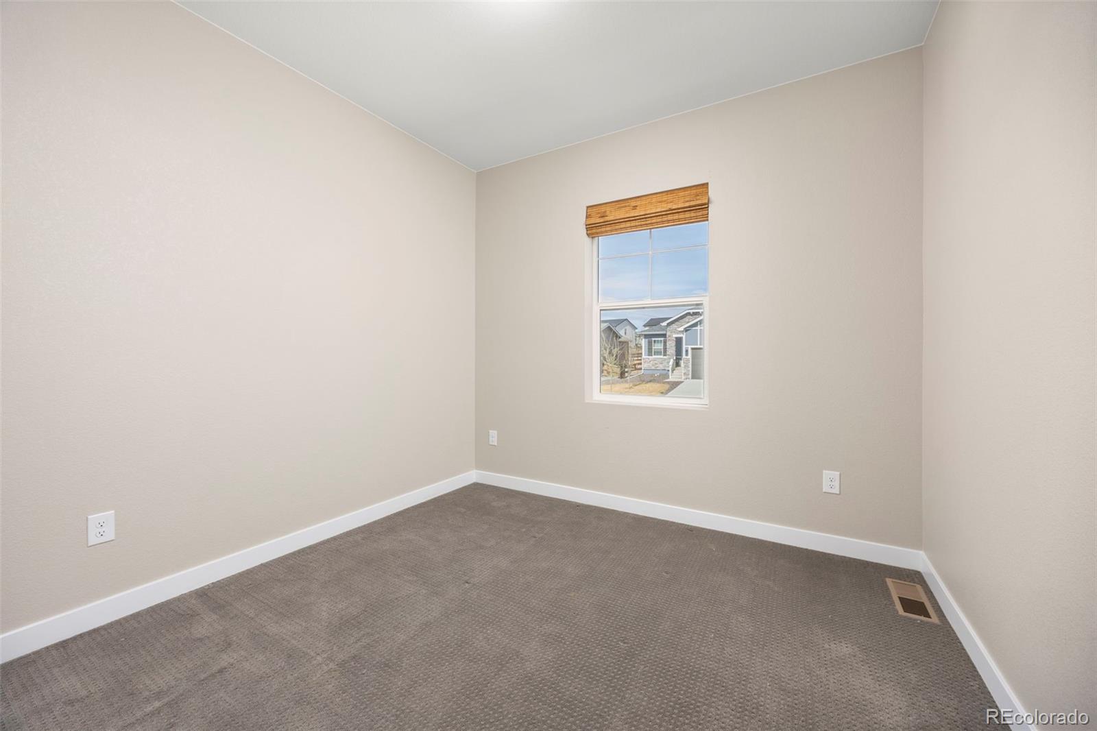 5426 Riverbend Avenue