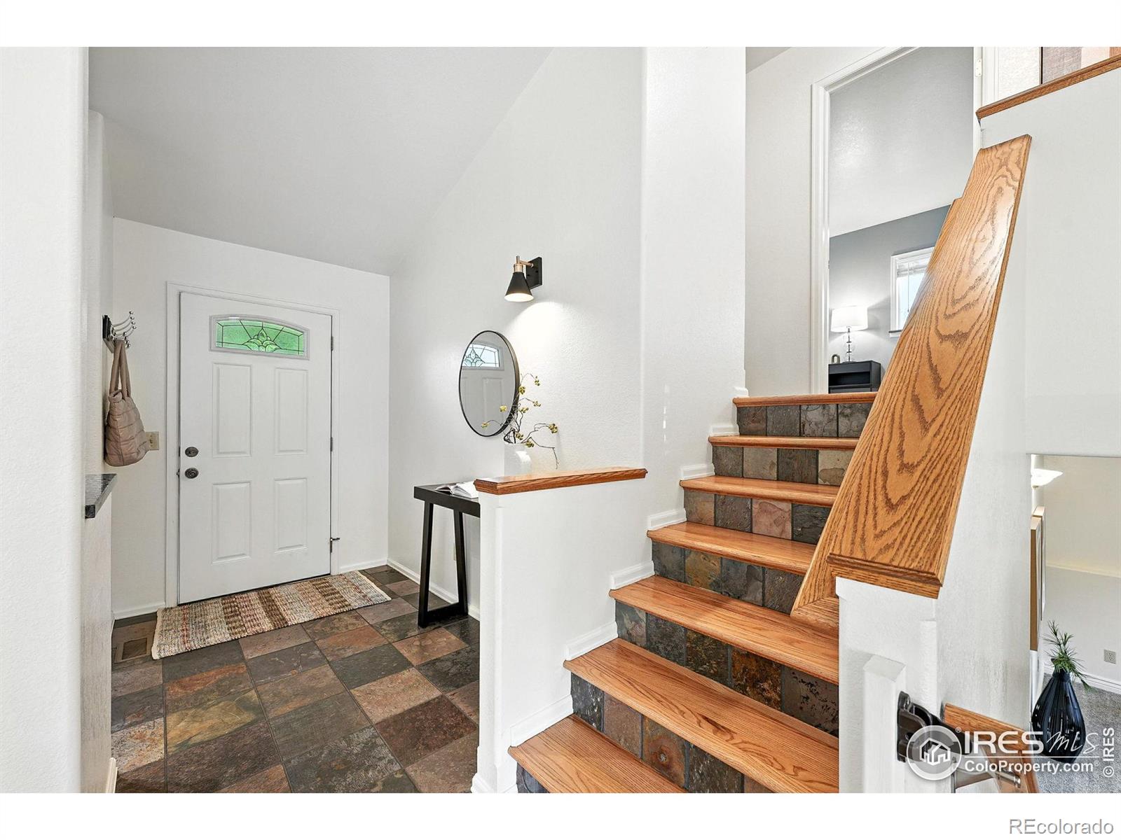253 S Buchanan Circle
