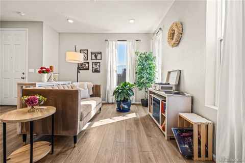 4346 S Netherland Street Aurora CO 80015