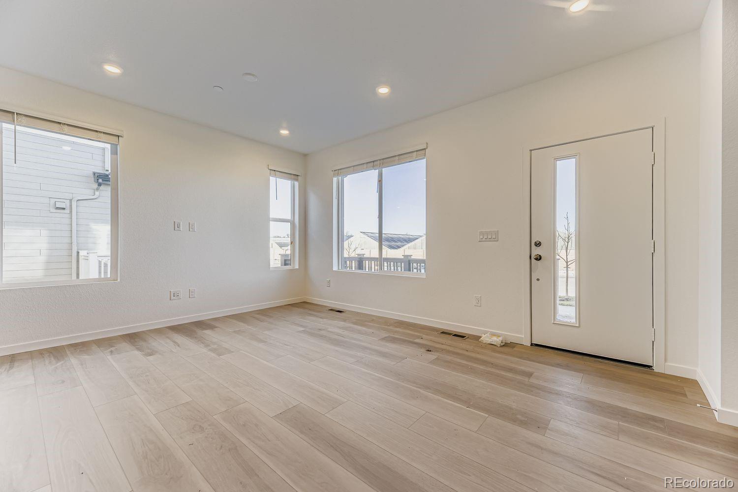 7652 S Cherokee Trail