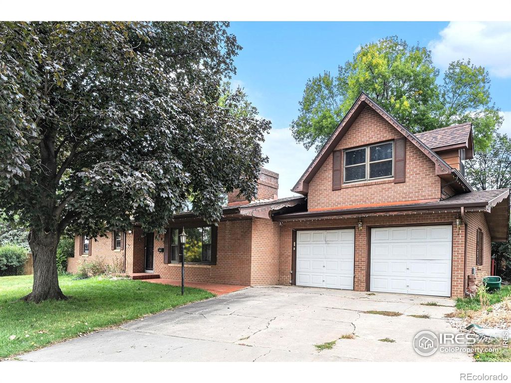 Photo of 1209 E Broadmoor Drive, Loveland, CO 80537 (MLS # IR1045323)